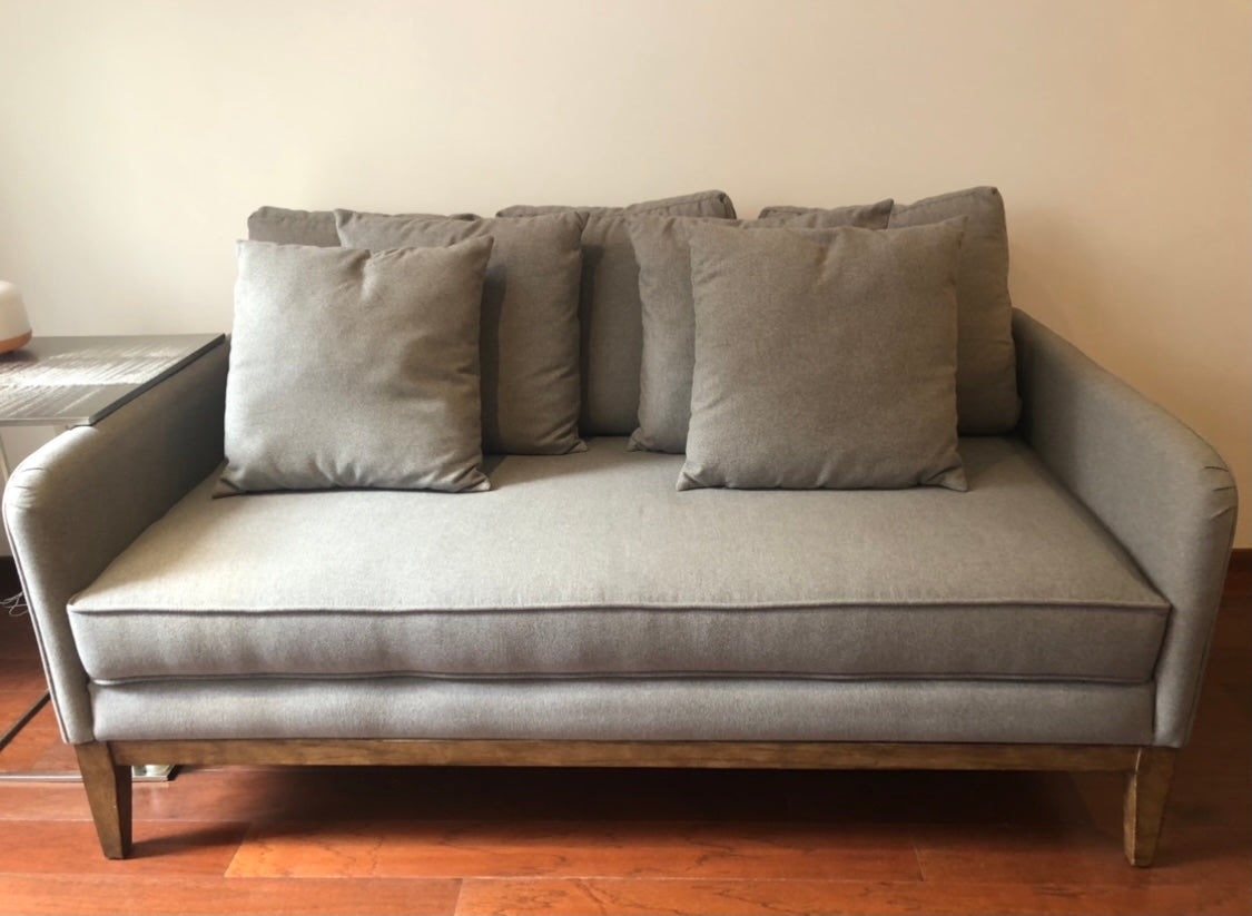 Sofá de 2 Plazas / Loveseat de Tela Gris - GAIA