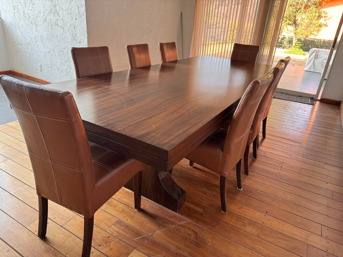 Mesa de Comedor de Caoba para 12 -14 Personas con Extensiones