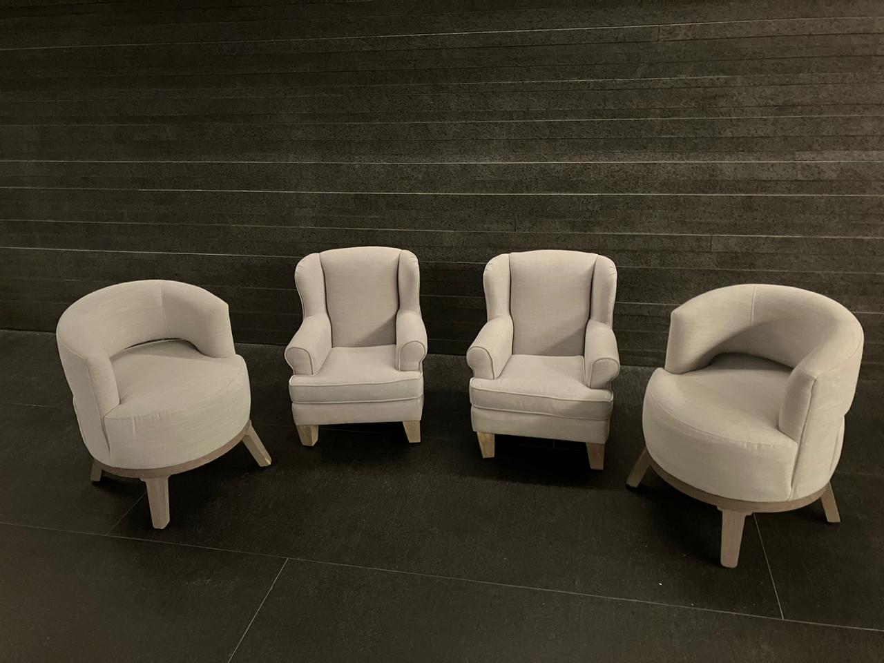 Set de Sillones Individuales de Tela Gris con Madera